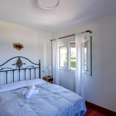 Casa Junto Al Faro De Okuda Holiday home Ajo
